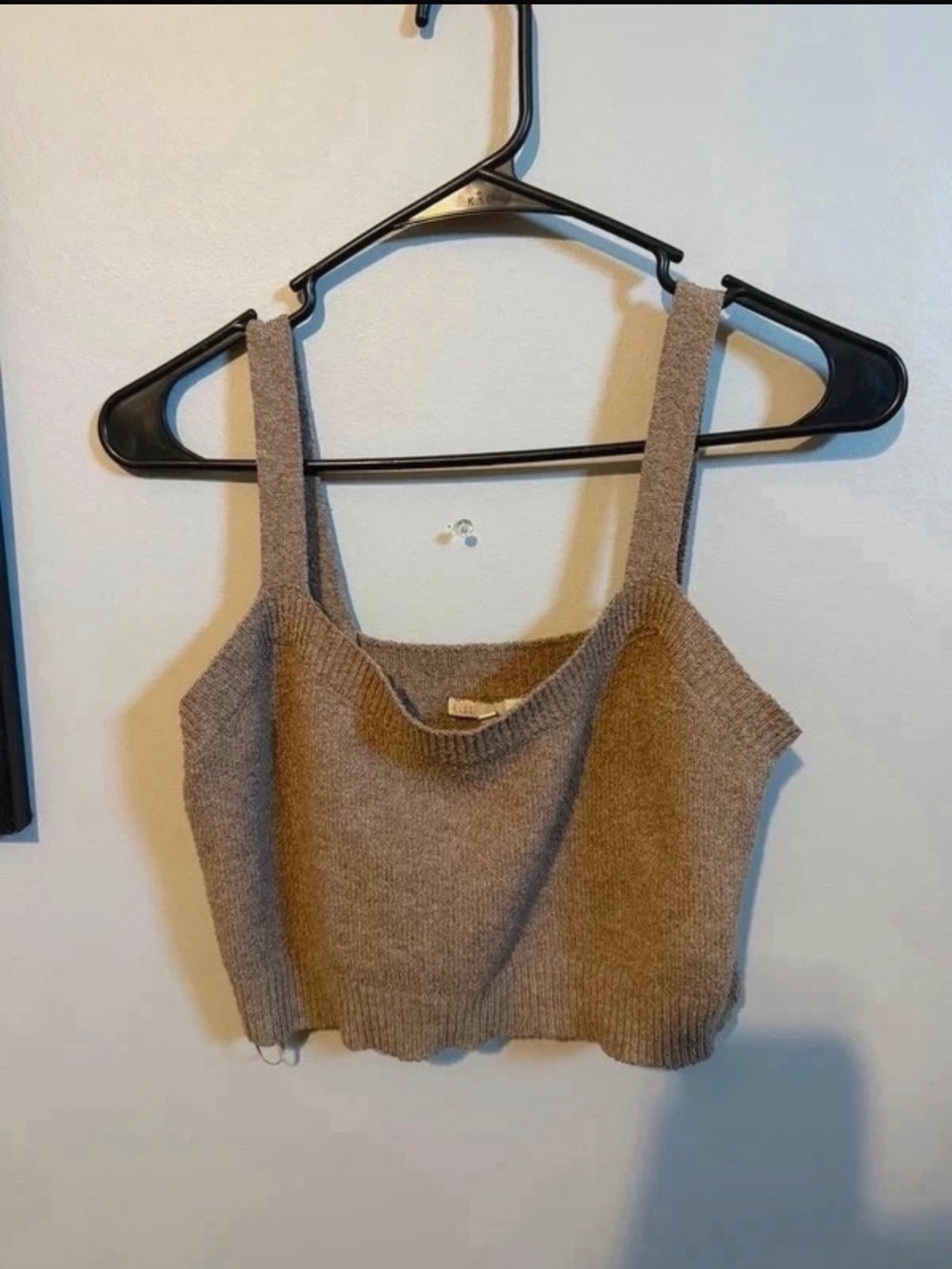 Women’s Brown Knit Tank Top - Classic Cropped Style